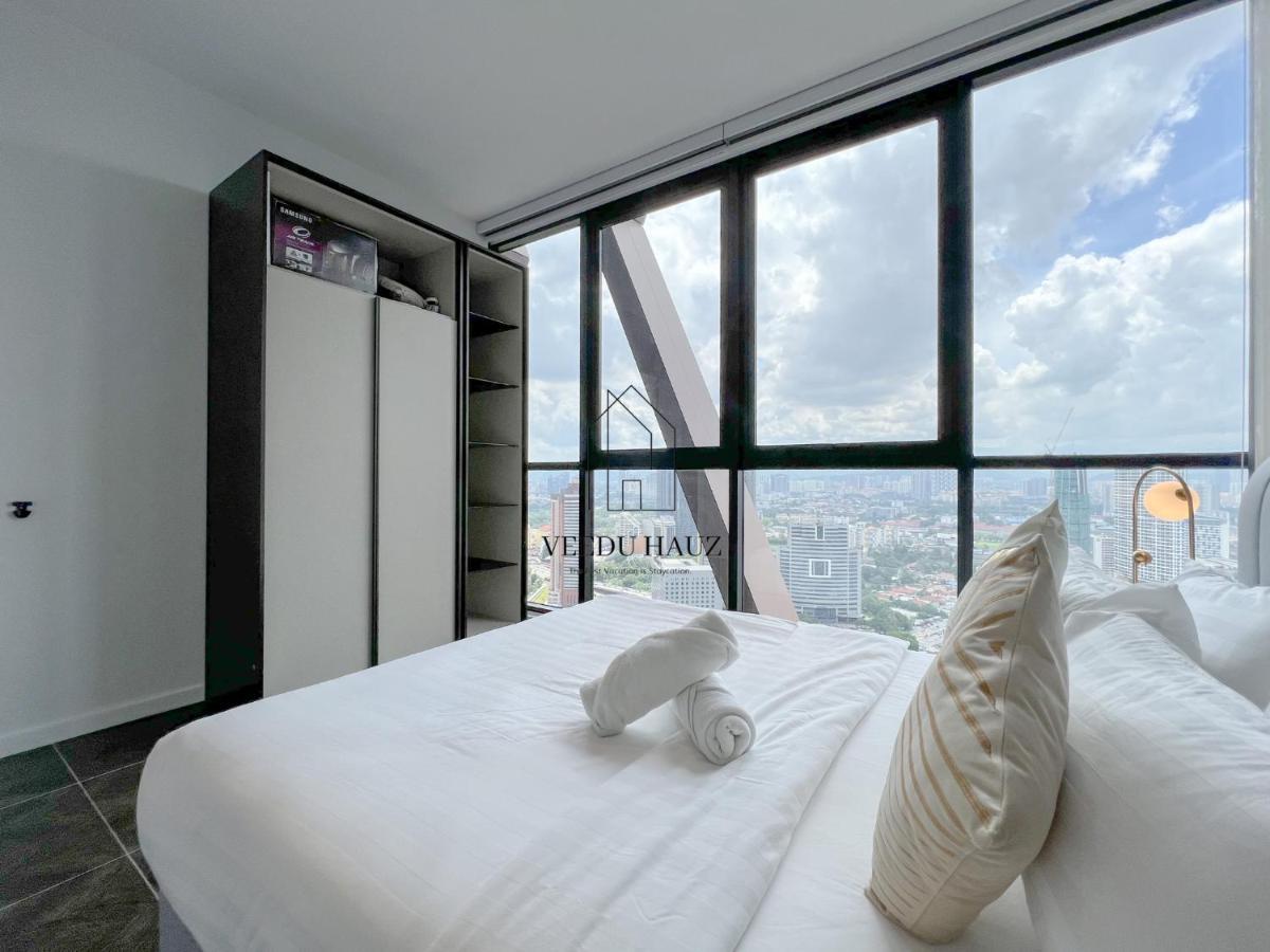 קואלה לומפור Scarletz Suites At Klcc By Veedu Hauz מראה חיצוני תמונה