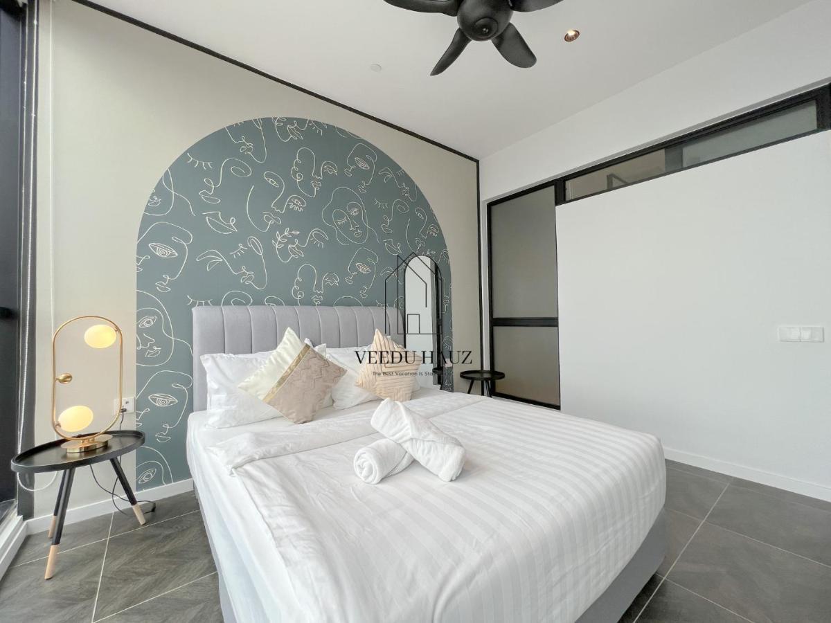 קואלה לומפור Scarletz Suites At Klcc By Veedu Hauz מראה חיצוני תמונה