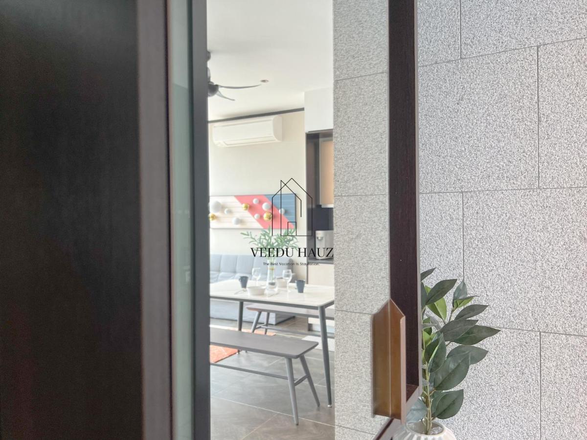 קואלה לומפור Scarletz Suites At Klcc By Veedu Hauz מראה חיצוני תמונה