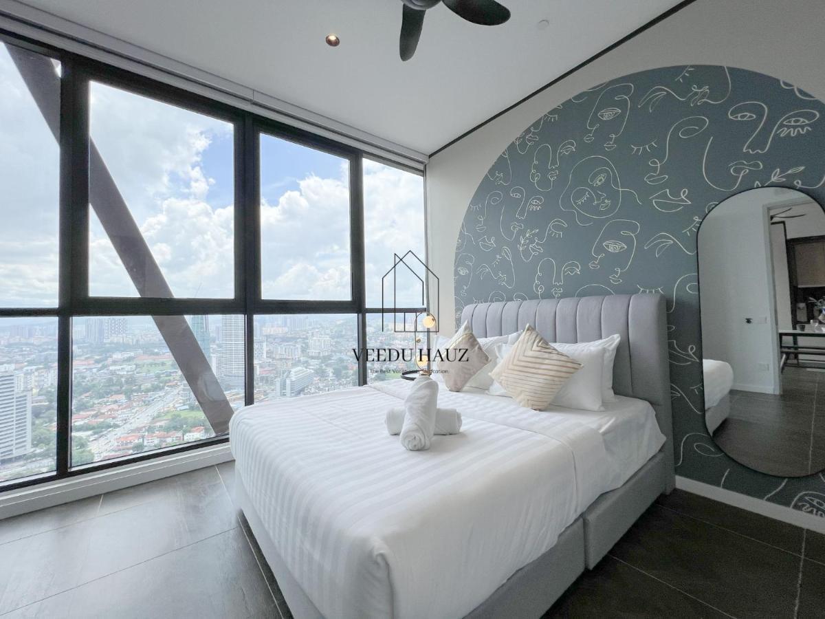 קואלה לומפור Scarletz Suites At Klcc By Veedu Hauz מראה חיצוני תמונה