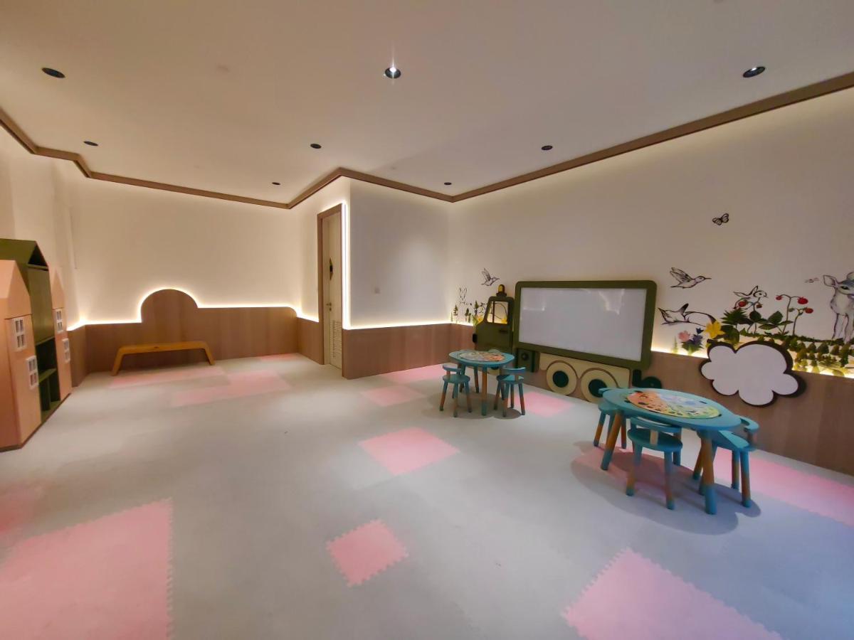 קואלה לומפור Scarletz Suites At Klcc By Veedu Hauz מראה חיצוני תמונה